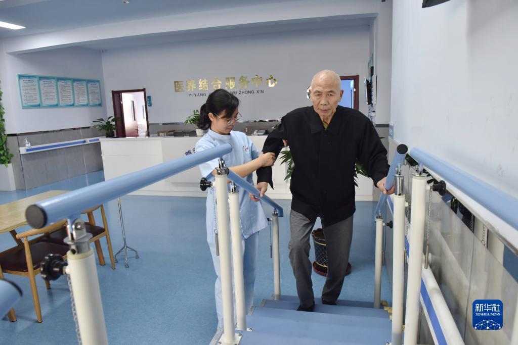 乐游棋牌官网客服